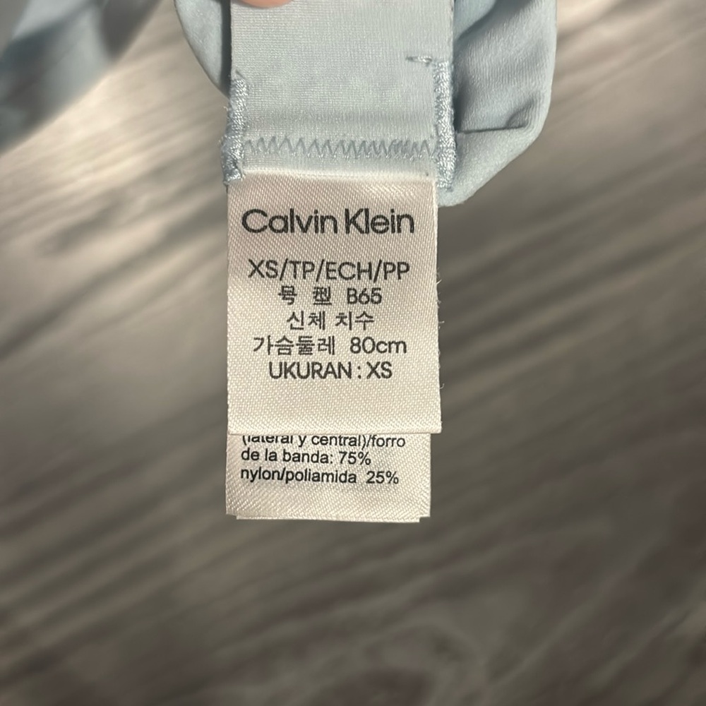Calvin Klein bras set of 4 - Picture 6 of 7